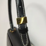 Ferragamo Calfskin Logo Shoulder Bag — фото 16