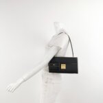 Ferragamo Logo Shoulder Bag — фото 2