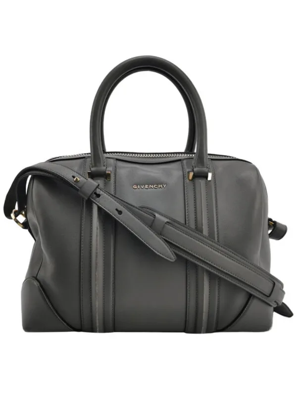 Винтажная сумка Givenchy Calfskin Logo Shoulder Bag