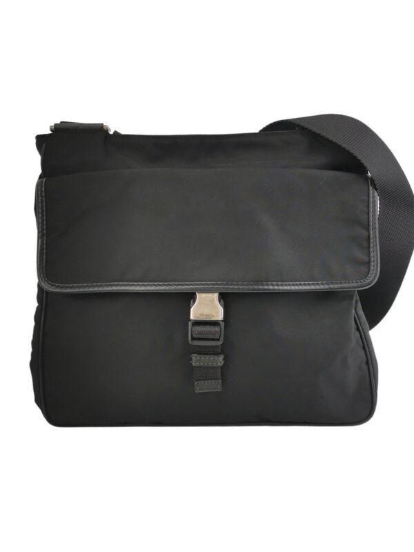 Prada Crossbody — продано