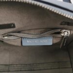 Michael Kors (MK) Nolita Logo — фото 8