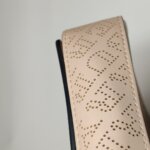 Burberry Logo Crossbody — фото 17