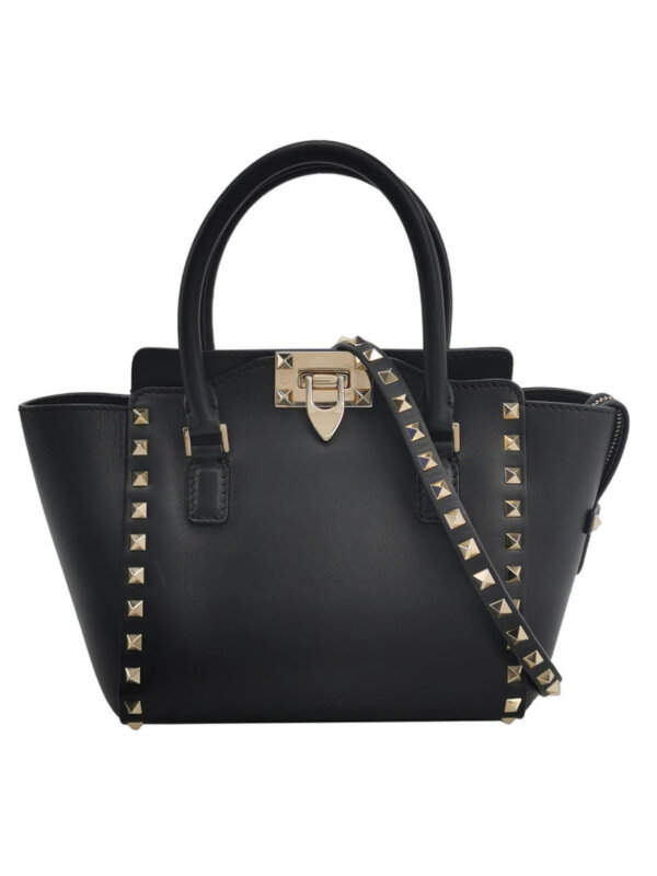 Valentino Garavani Rockstud — продано