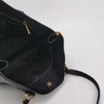 Prada Logo Shoulder Bag — фото 7