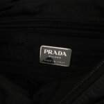 Prada Re-Nylon logo — фото 8
