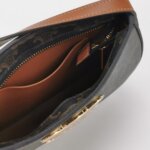 Celine Tilly logo — фото 7