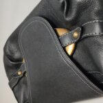 Tod's Logo Shoulder Bag — фото 16