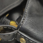 Tod's Logo Shoulder Bag — фото 20