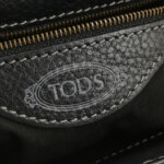 Tod's Logo Shoulder Bag — фото 8