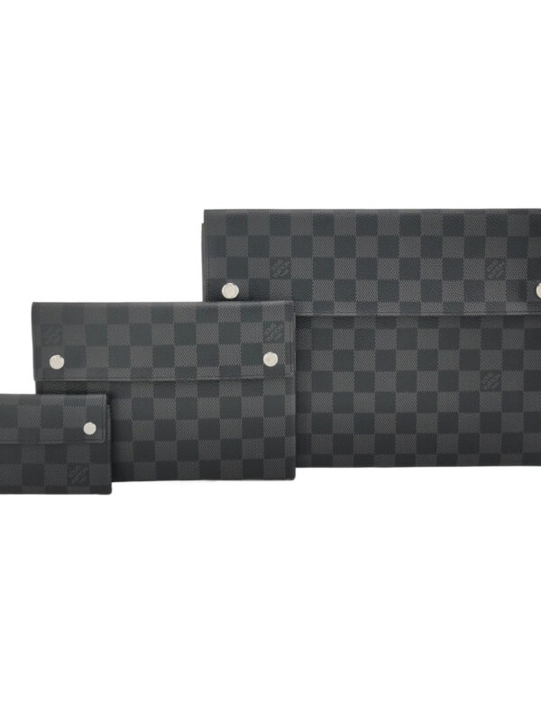 Louis Vuitton Alpha Triple — продано