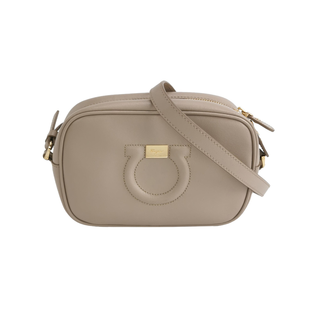 Ferragamo Crossbody — продано