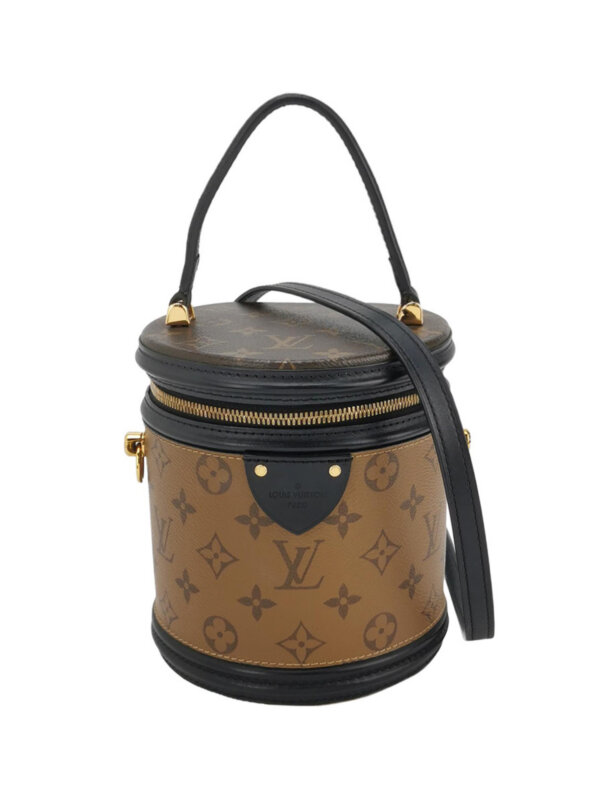 Louis Vuitton Cannes Reverse — продано