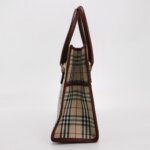 Burberry Logo Handbag — фото 4