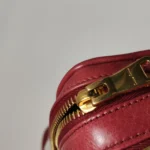 Miu Miu Waxed Calfskin Logo Crossbody (Миу Миу) — фото 12