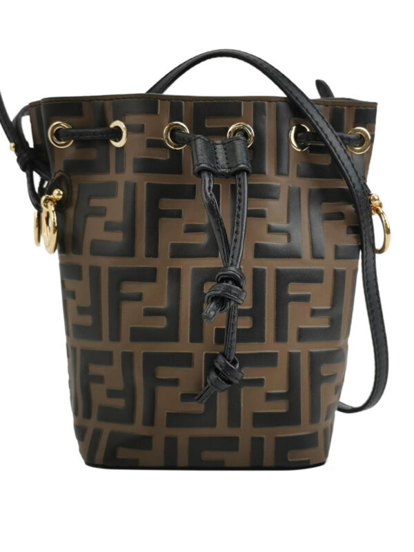 Fendi Mon Tresor F — продано