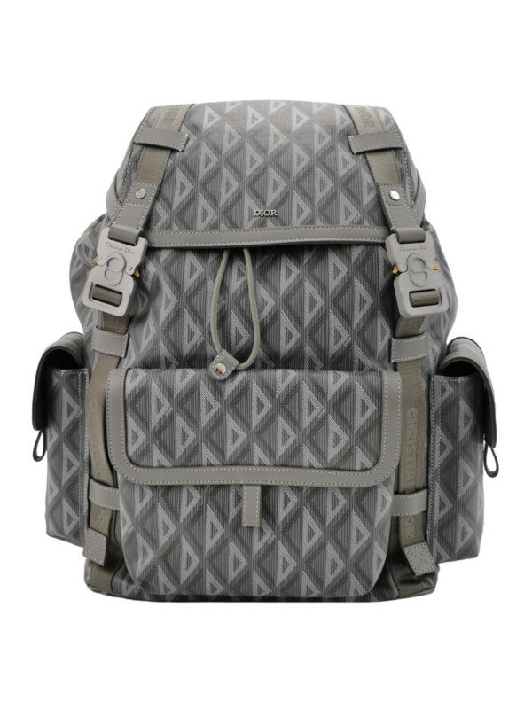 Dior Hit The Road — продано