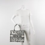 Dior Book Tote Logo — фото 2