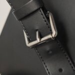 Valentino Garavani Logo Belt Bag — фото 13