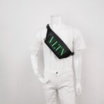 Valentino Garavani Logo Belt Bag — фото 2