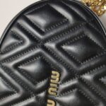 Miu Miu Logo Shoulder Bag — фото 16