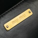 Miu Miu Logo Shoulder Bag — фото 8