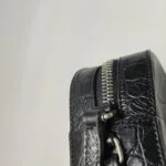 Saint Laurent Calfskin Logo Crossbody — фото 12