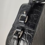 Saint Laurent Logo Crossbody — фото 14