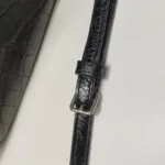 Saint Laurent Calfskin Logo Crossbody — фото 15