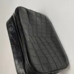 Saint Laurent Calfskin Logo Crossbody — фото 19