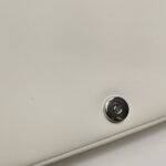 Burberry Lola logo — фото 16