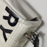 Burberry Lola logo — фото 21