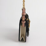 Burberry Beasts — фото 4