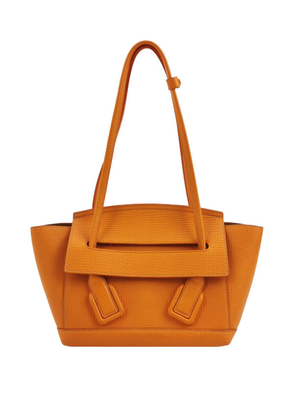 Bottega Veneta Arco — продано