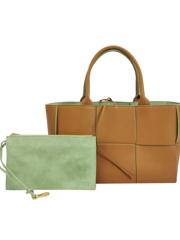 Bottega Veneta Arco Intrecciato — продано