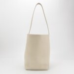 The Row Medium Logo Shoulder Bag — фото 5