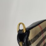 Burberry Olympia — фото 13