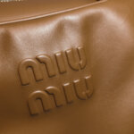 Miu Miu Beau logo — фото 13