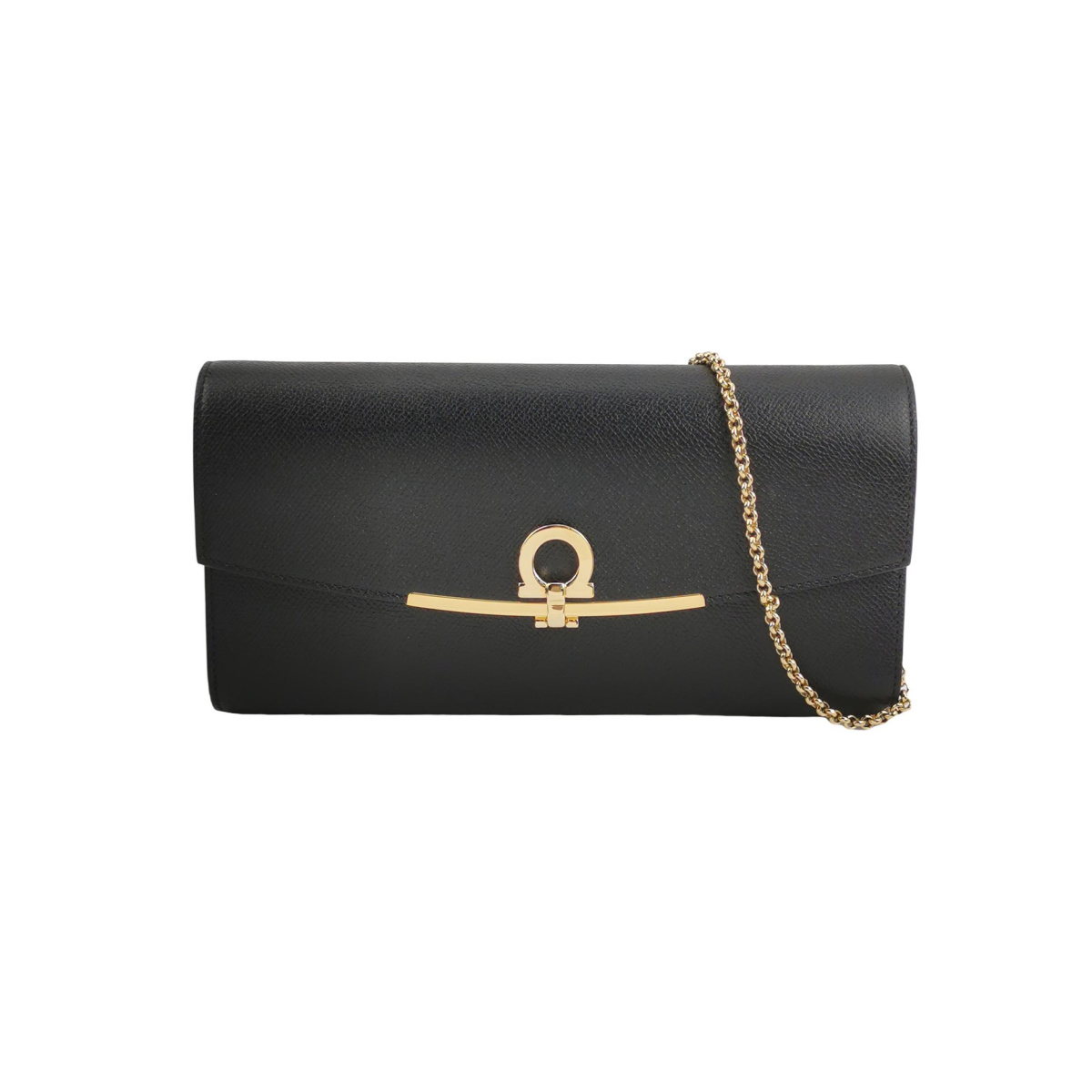 Ferragamo Shoulder Bag — продано