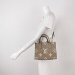 Louis Vuitton Onthego Gaint Monogram — фото 2