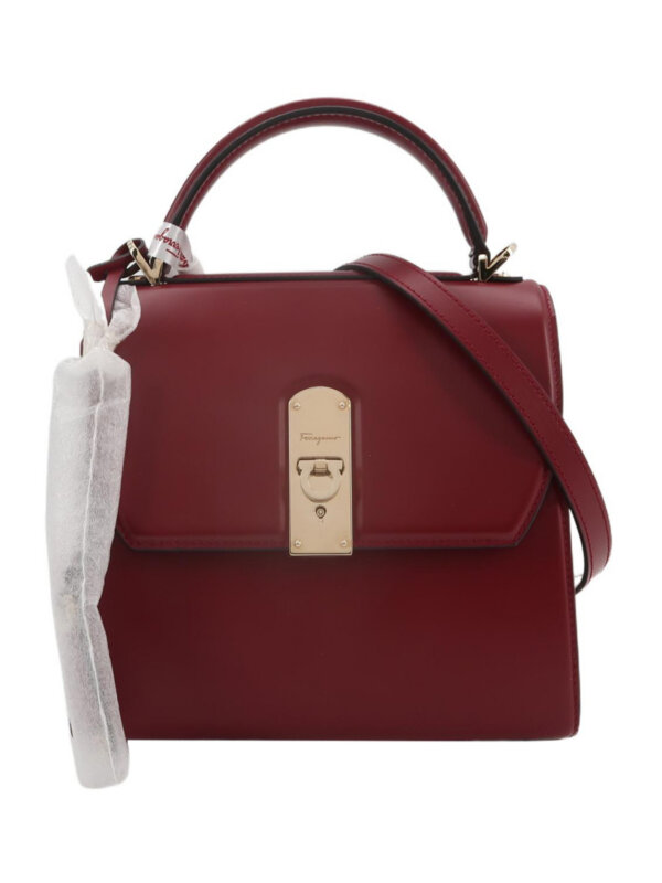 Ferragamo Boxyz — продано