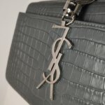 Saint Laurent Kate YSL — фото 10