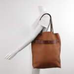 Loewe Logo Shoulder Bag — фото 2