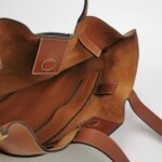 Loewe Logo Shoulder Bag — фото 7