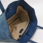 Miu Miu Logo Shoulder Bag — фото 7