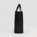 Givenchy Logo Shoulder Bag — фото 3