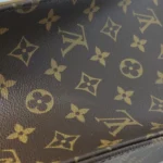 Louis Vuitton Onthego Gaint Monogram — фото 16