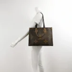Louis Vuitton Onthego Gaint Monogram — фото 2
