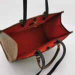 Louis Vuitton Onthego Gaint Monogram — фото 7