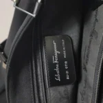 Ferragamo Shoulder Bag — фото 11