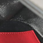 Valentino Garavani Super Vee V Logo — фото 11